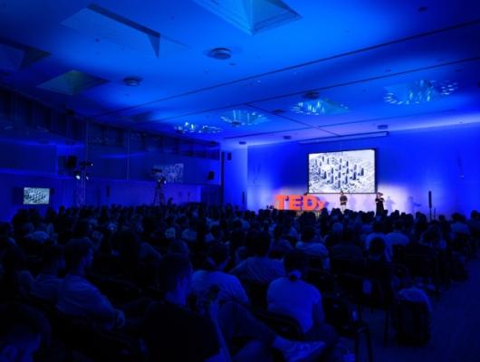 LUMINESCENCE @TEDx Panteion